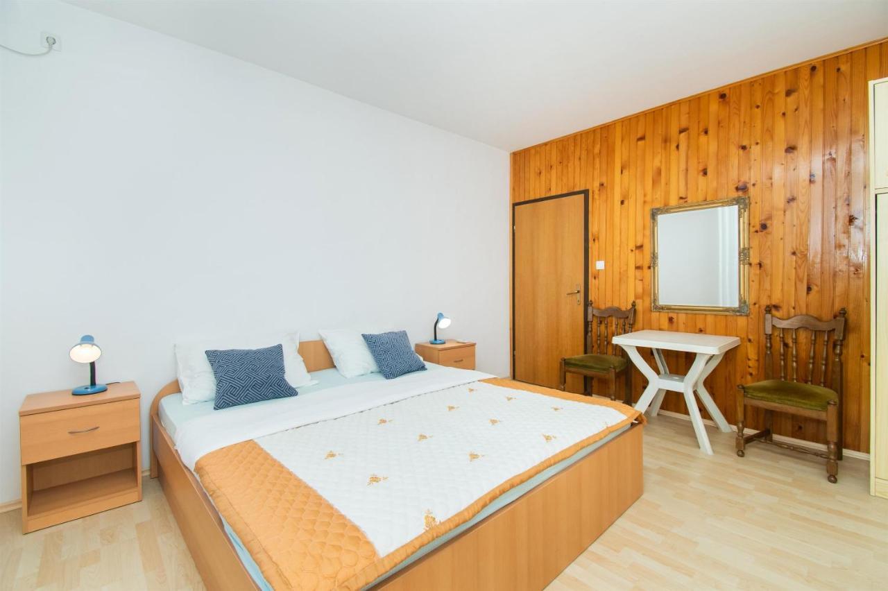 Apartment Mijo Vodice Zewnętrze zdjęcie