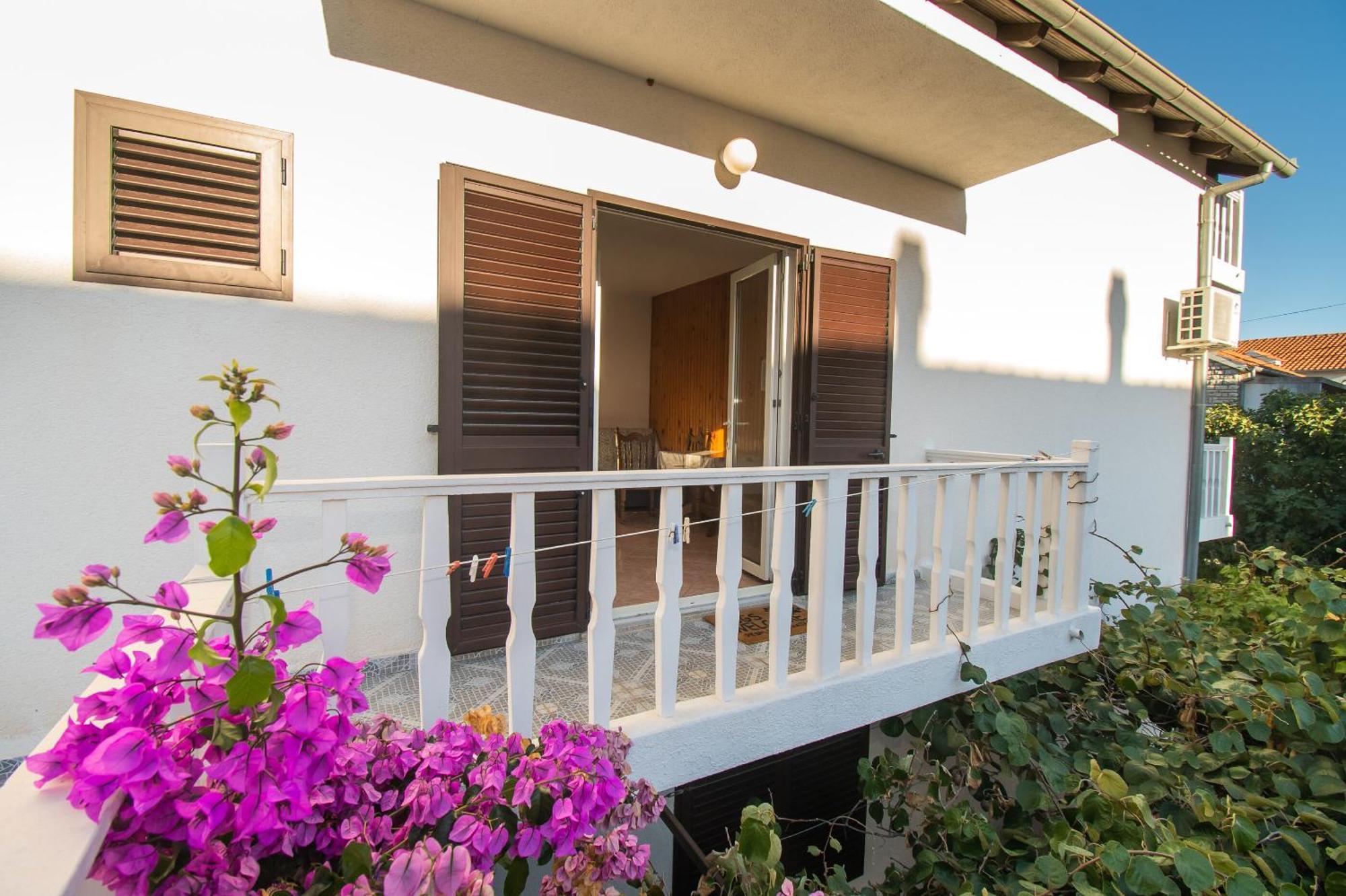 Apartment Mijo Vodice Zewnętrze zdjęcie